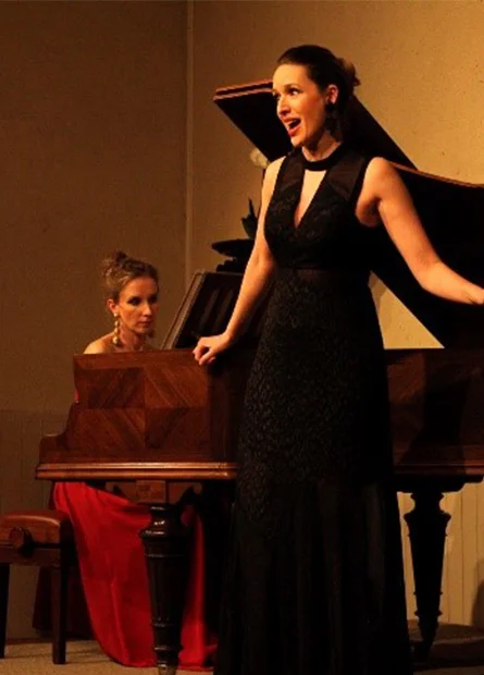 Affiche La Folle Journée 330 ans Château de Flaugergues Hérault - événement gastronomique et musical