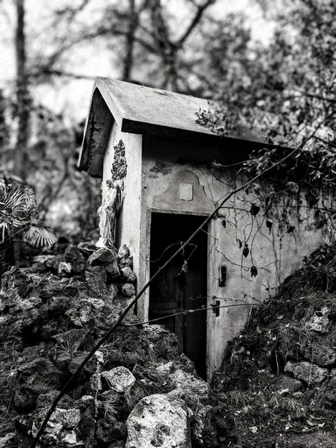 Oratoire ancien du Domaine Les Barrettes Agde, patrimoine historique Hérault