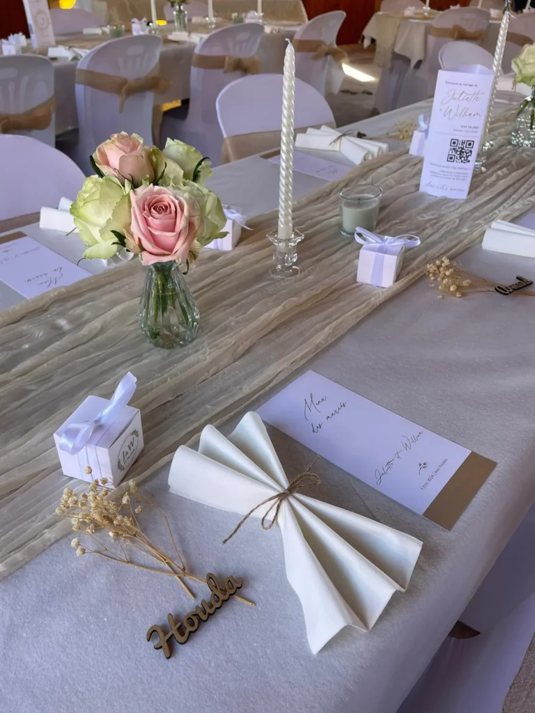 Table de mariage dressée au Mas Valero à Lattes