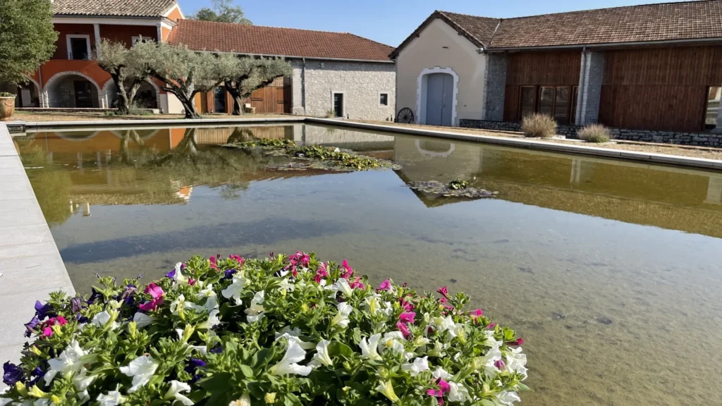 Domaine de Ceyrac - lieu de mariage Hérault - photo 1