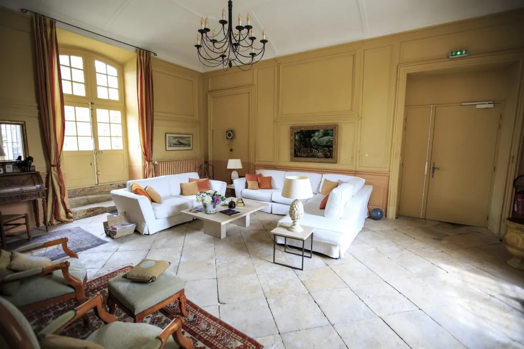 Domaine des Escaunes vue Sernhac