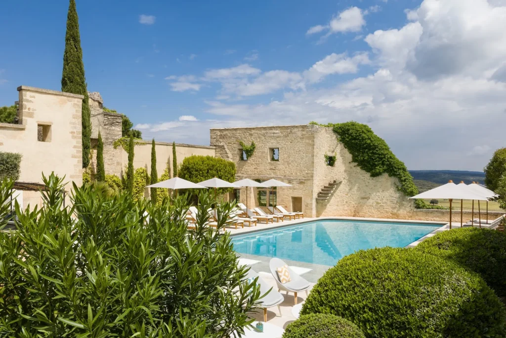 Le Vieux Castillon parc exterieur mariage Castillon-du-Gard